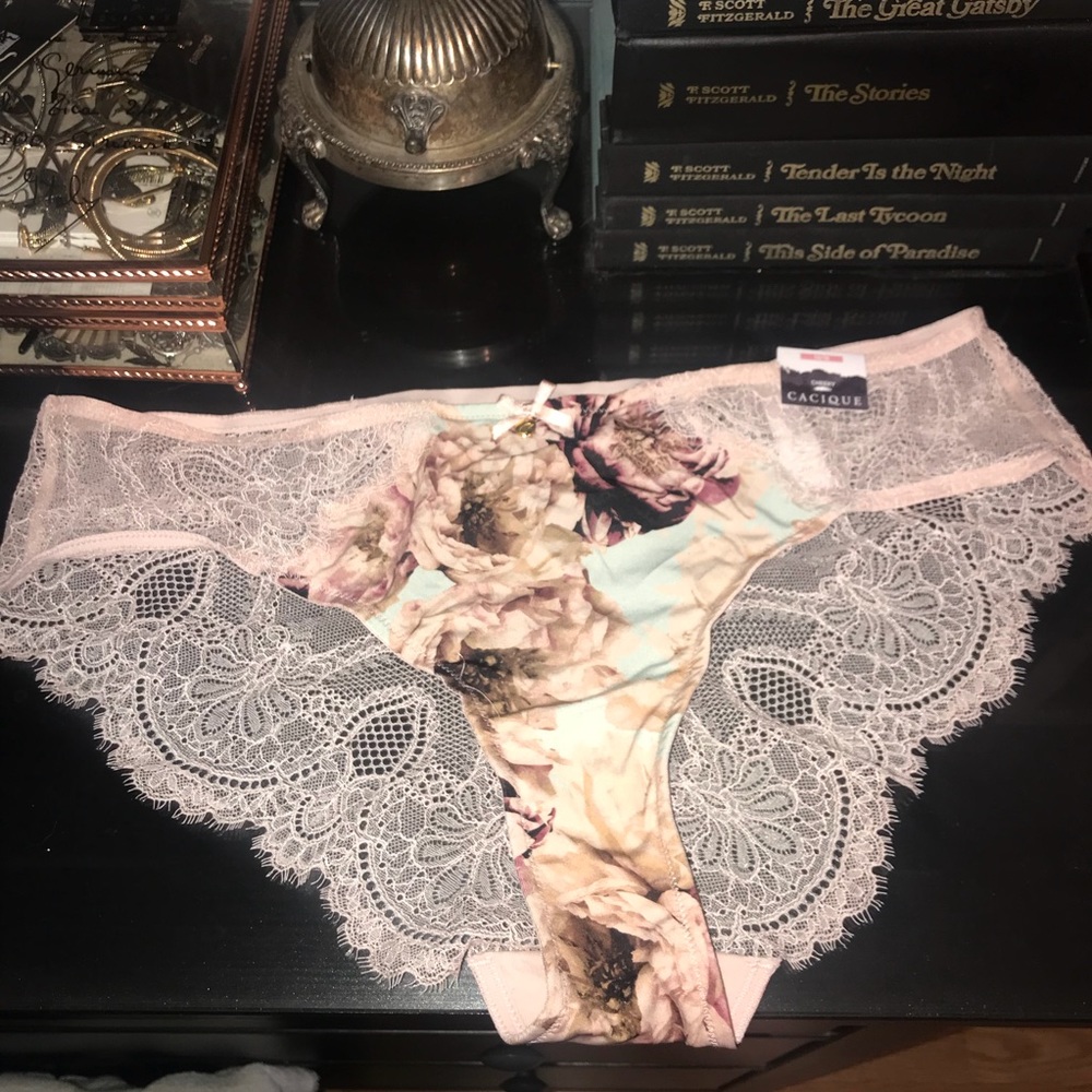 Cacique seriously sexy cheeky undies